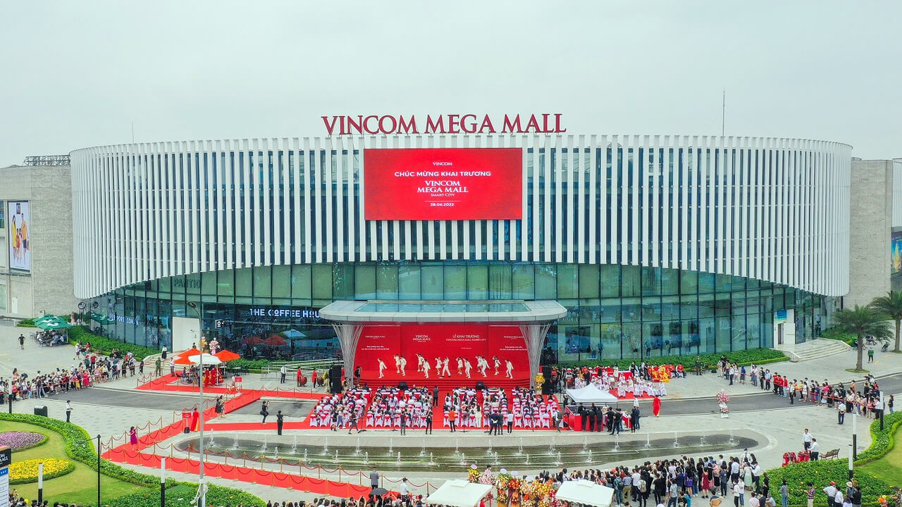 Giới thiệu tổng quan về khu dự án The Sola Park Imperia Smart City - Chủ đầu tư MIK Group Vincom-mega-mall-1